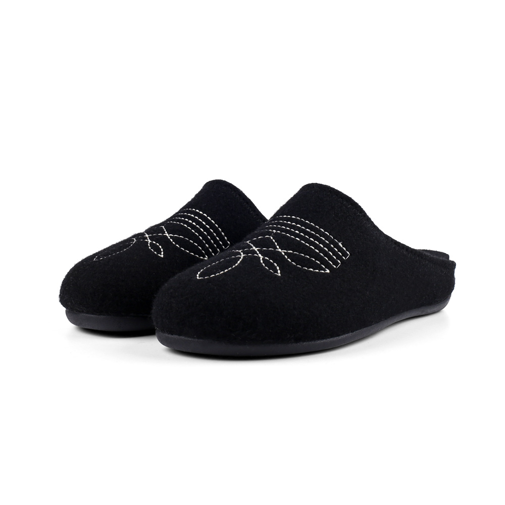 Djura WB Black Embroideredproduktzoombild #2
