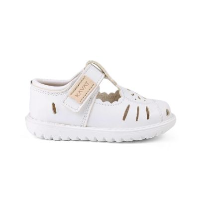 Blombacka White