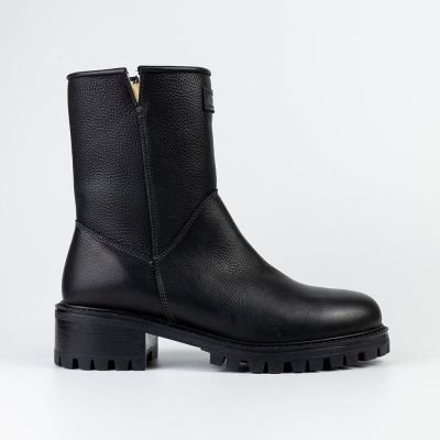 Saxen EP Black